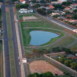 Parque Sucupira (Divulgação - Prefeitura de Naviraí)