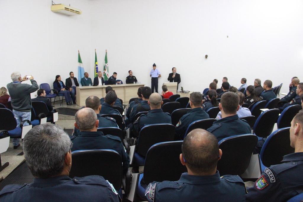 Prefeitura através do Núcleo de Trânsito realiza curso de atualização