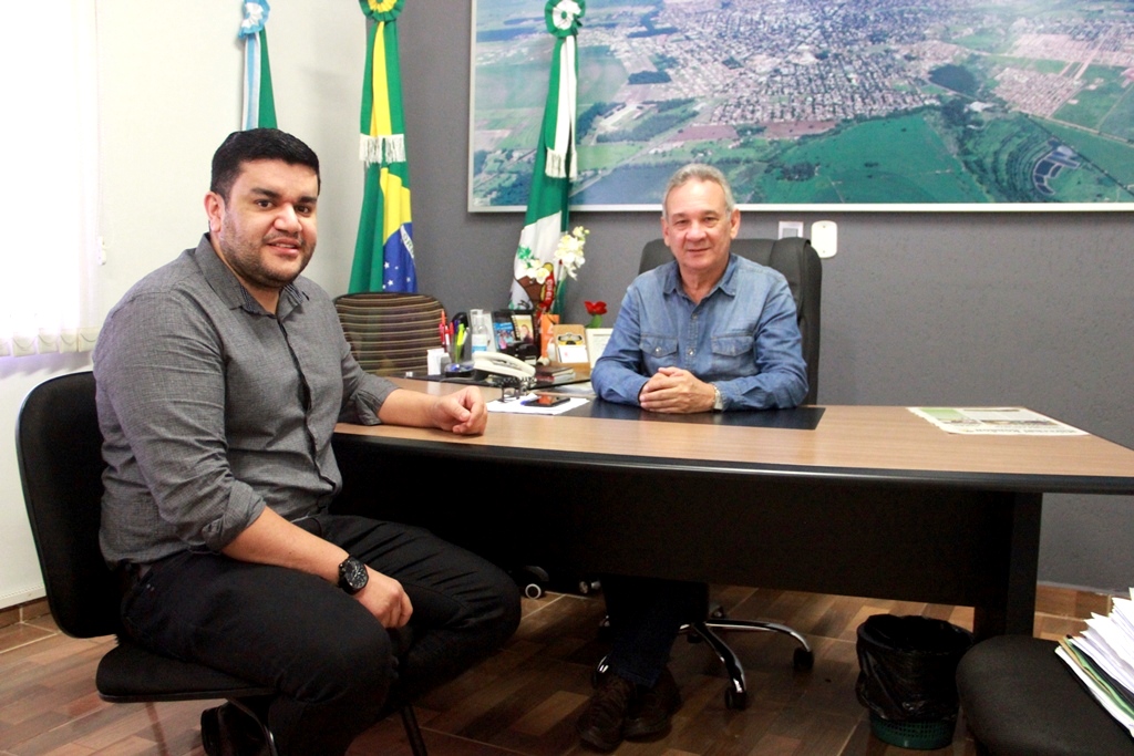 Prefeitura de Naviraí sai na frente e antecipa cem por cento a primeira parcela do 13º Salário dos servidores