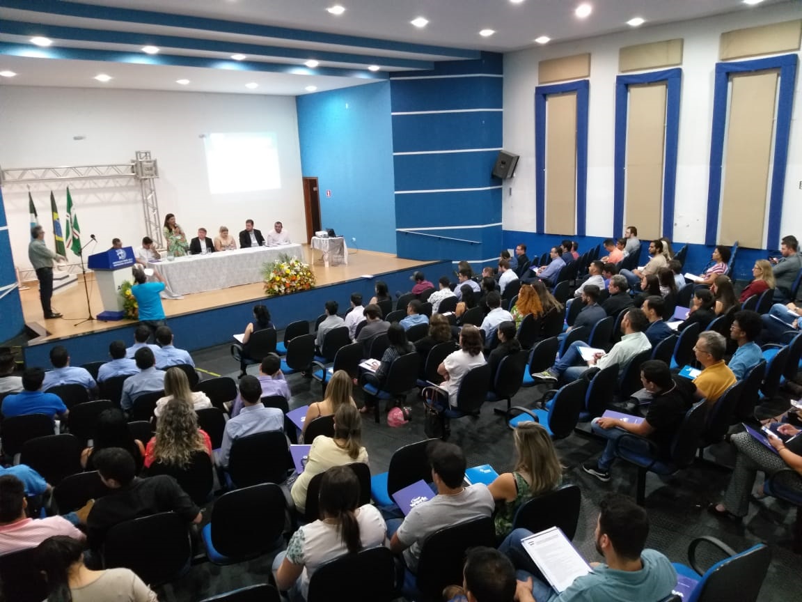 Fórum de Cidades Digitais reuniu  municípios em Naviraí