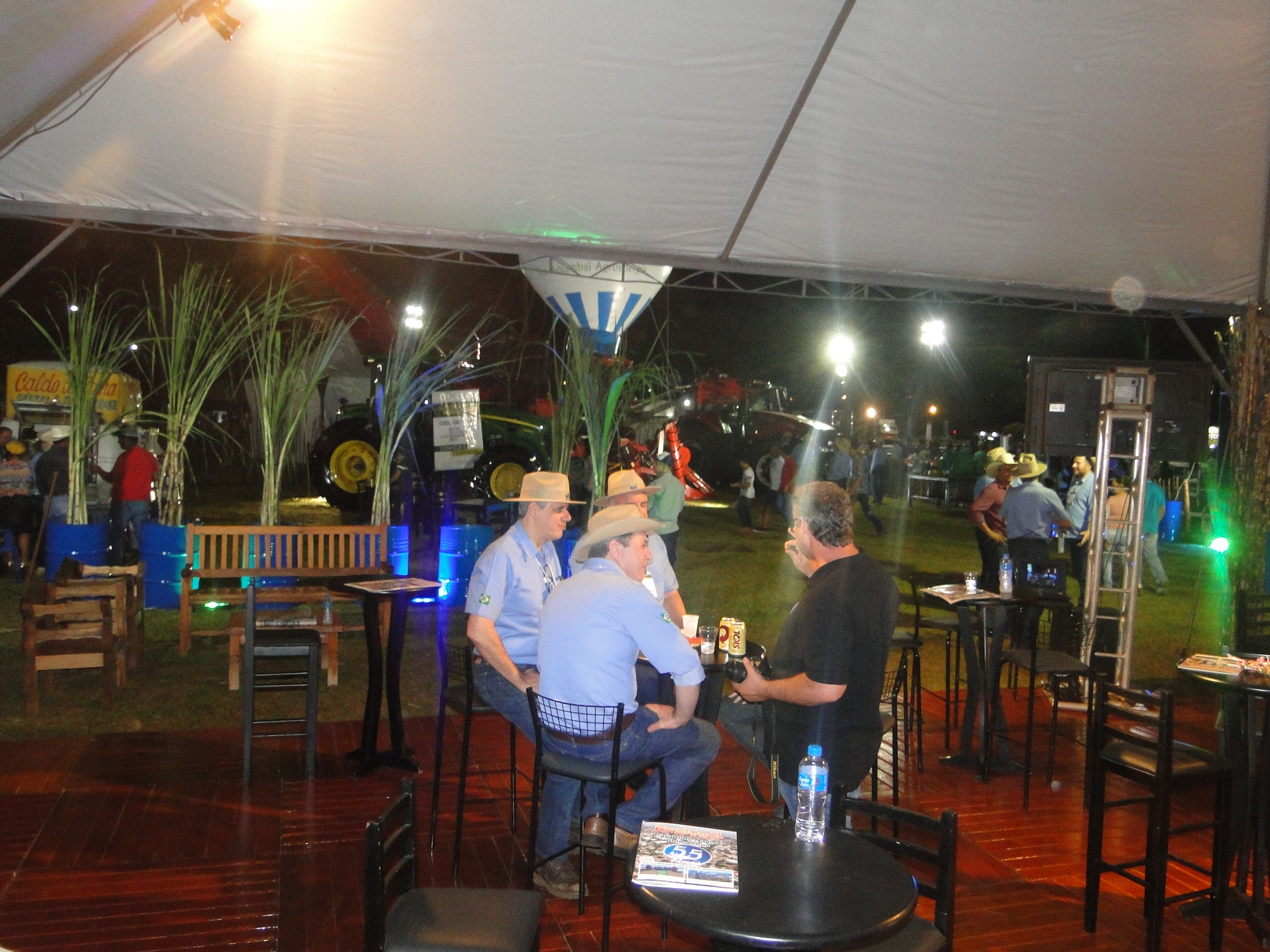 Exponavi vira marketing empresarial