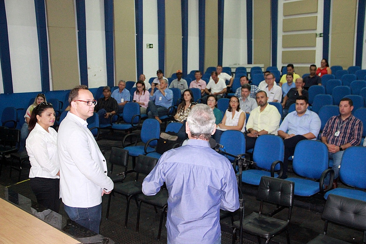 Tecnologia italiana de Tratamento Térmico de Resíduos foi apresentada ao prefeito Dr. Izauri e a comunidade naviraiense