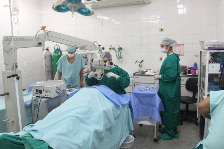 Sábado 16 cirurgias de catarata foram realizadas no Hospital Municipal de Naviraí