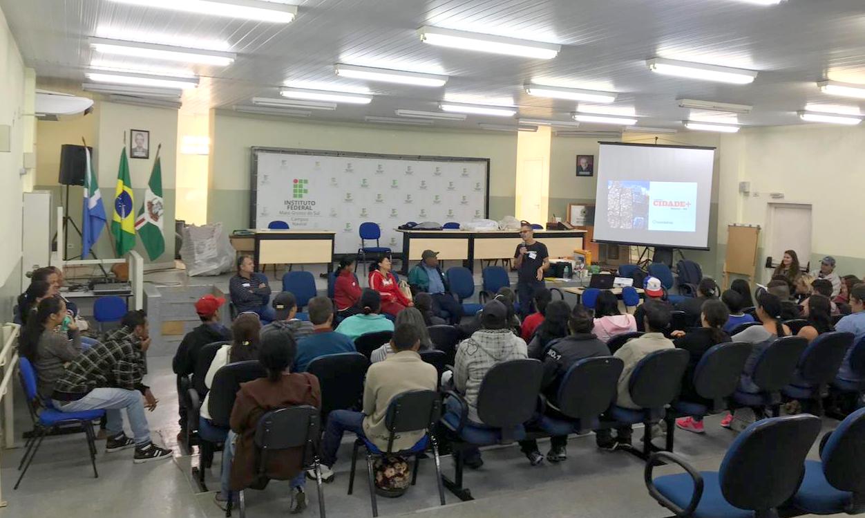 Projeto Coleta Seletiva vai se tornando realidade em Naviraí