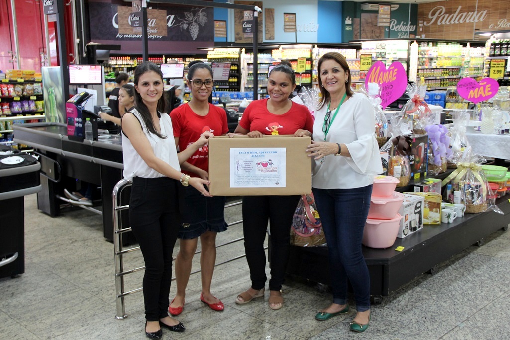 Lançada Campanha do Agasalho “Faça o bem Aquecendo alguém”.