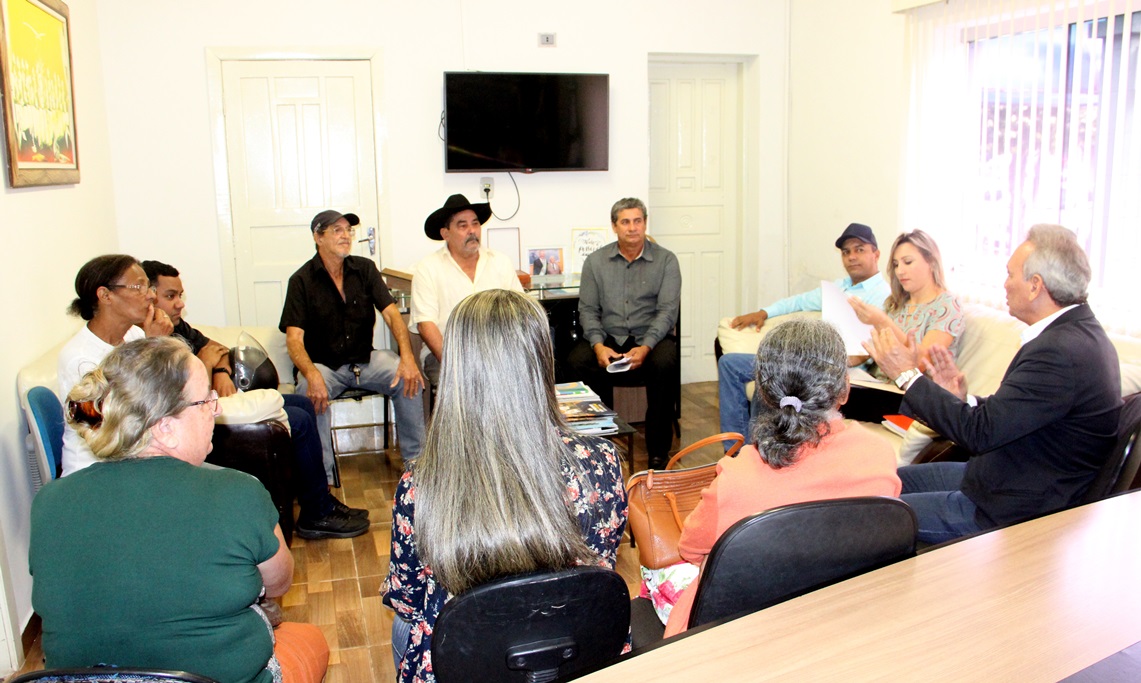 Município de Naviraí atende anseio dos moradores com a Regularização Fundiária dos seus lotes