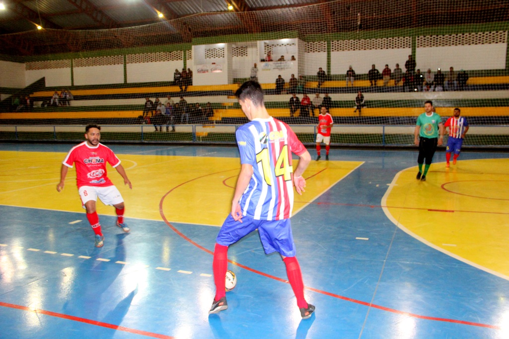Esporte para todas as idades faz parte do Calendário Esportivo de Naviraí