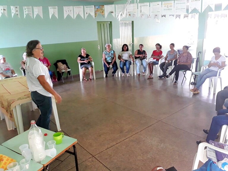 Mulheres do Assentamento Juncal recebem orientações no combate a violência contra a mulher