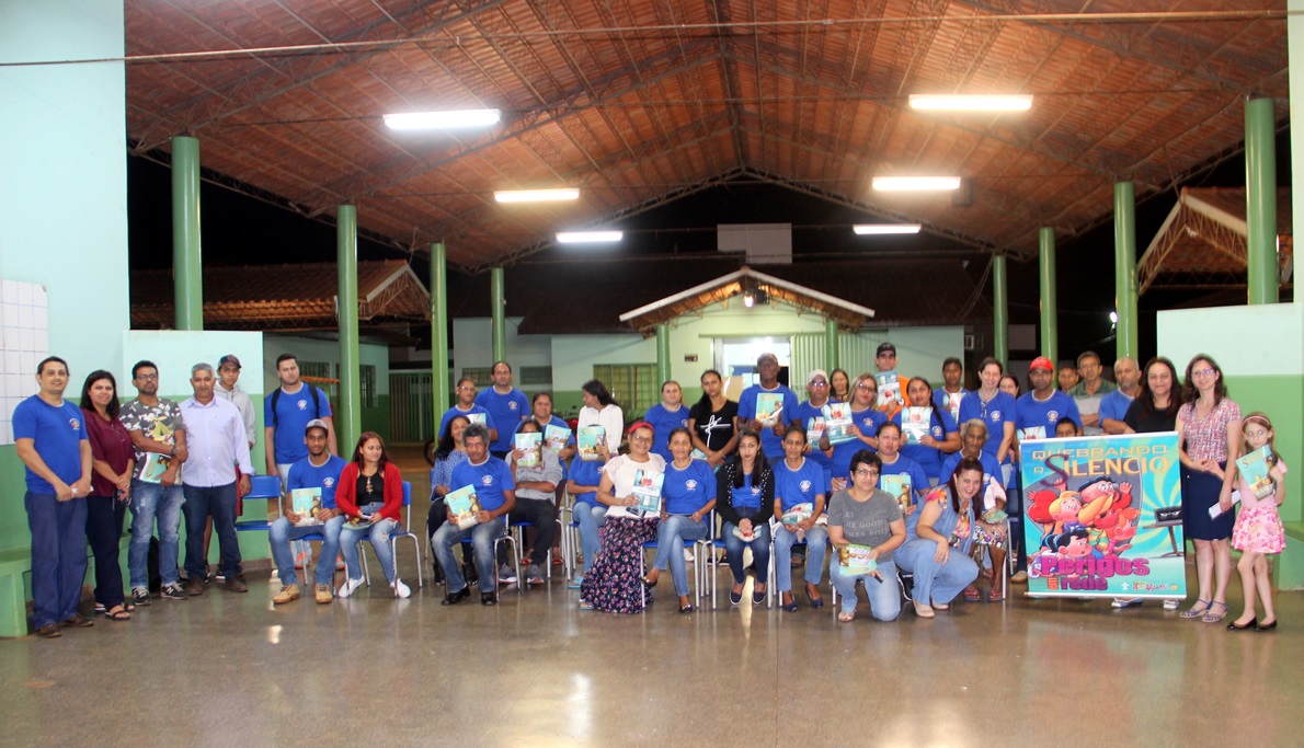 Palestra Quebrando o Silêncio da Igreja Adventista foi realizada na Escola José Carlos da Silva