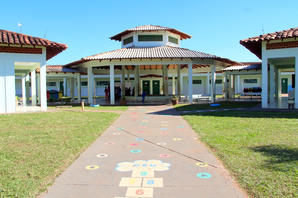 Escolas e Creches da REME recebem serviço de Dedetização e Desratização