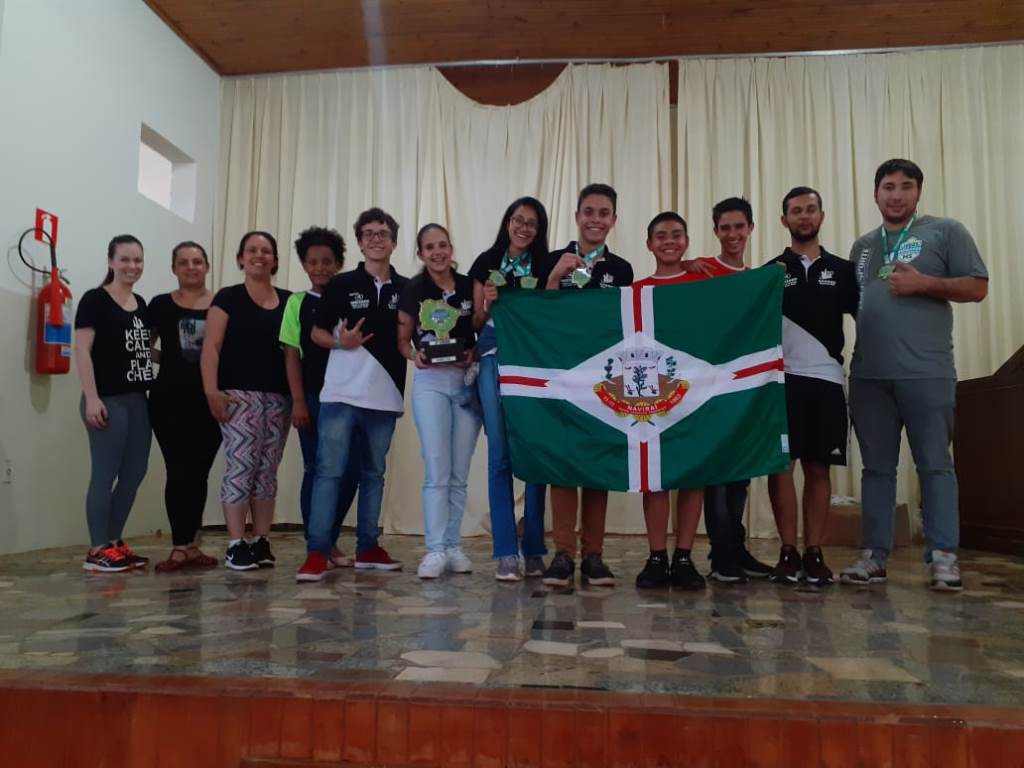 Xadrez de Naviraí faz bonito nos JEMS em Nova Andradina