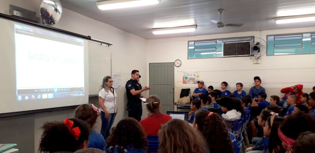 Núcleo de Transito de Naviraí realiza atividades educacionais na Semana Nacional de Transito