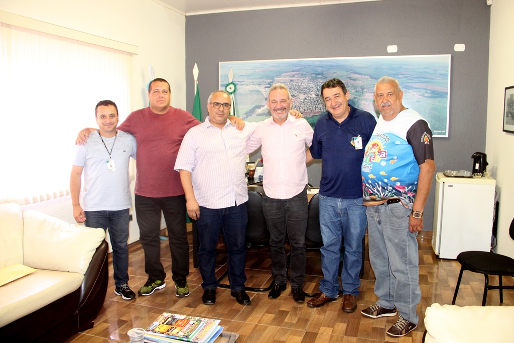 Prefeitura de Navirai apoia ações da Seleta para desenvolvimento de projeto social na área esportiva