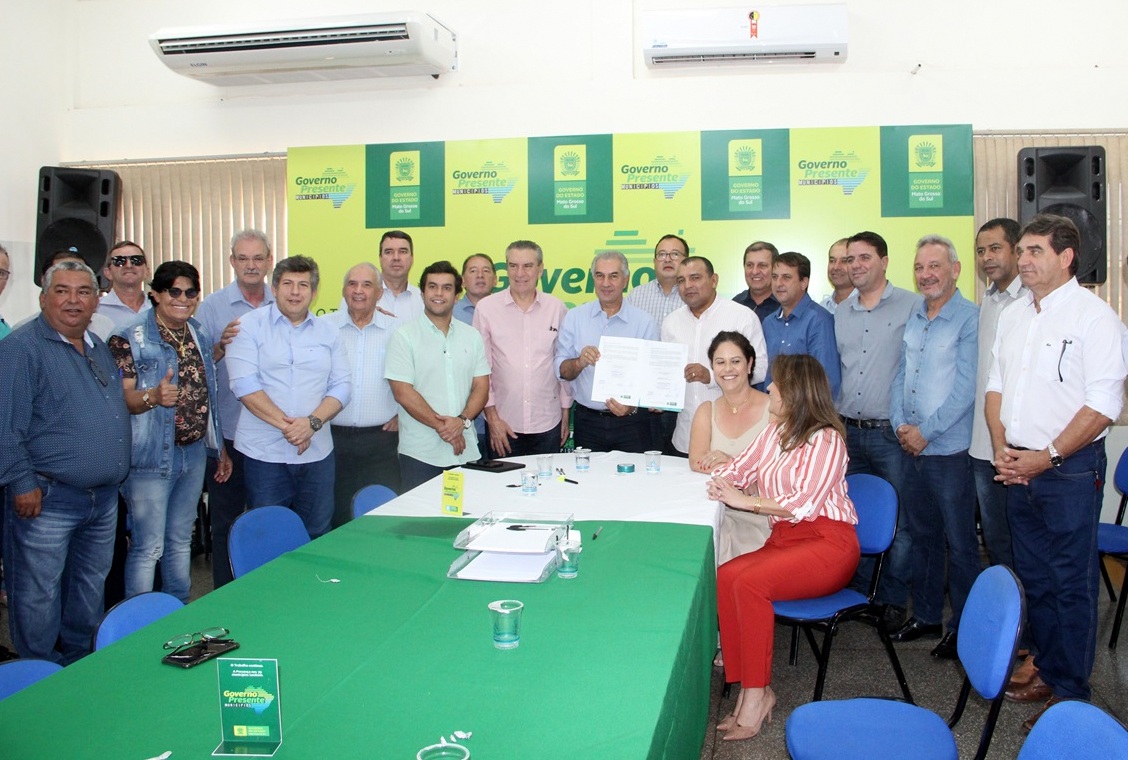 Naviraí consolida liderança regional e reúne prefeitos e parlamentares em dois dias de presença do governador na cidade