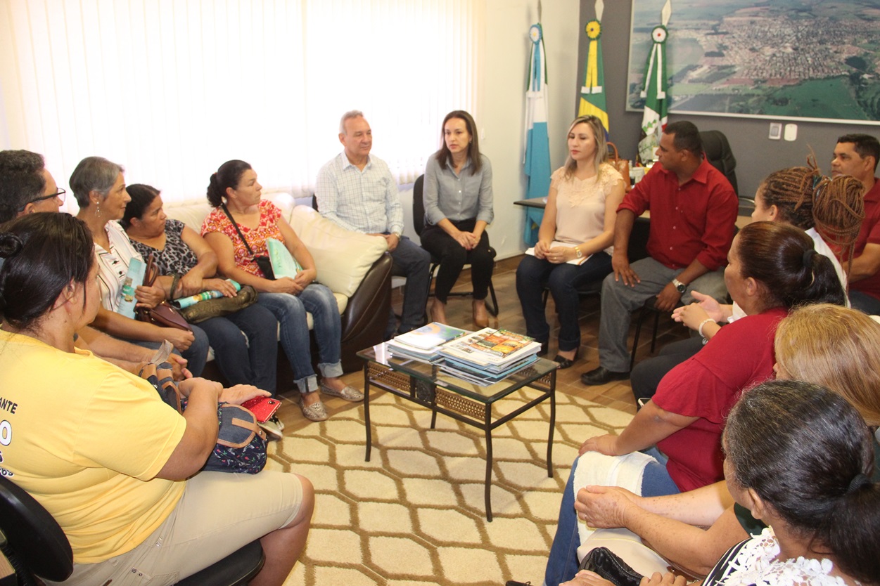 Após 09 anos de espera moradores da Rua Shakespeare terão suas casas reconstruídas