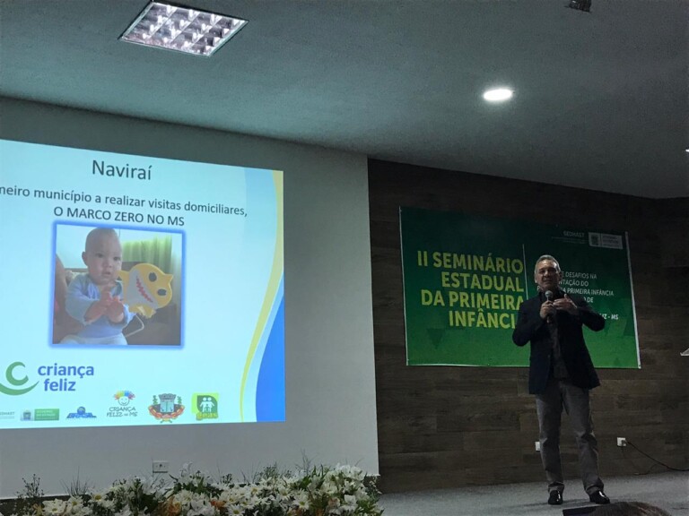 Em Seminário do Ministério da Cidadania Prefeito Izauri Fala sobre Programa Primeira Infância 150 crianças atendidas em Naviraí