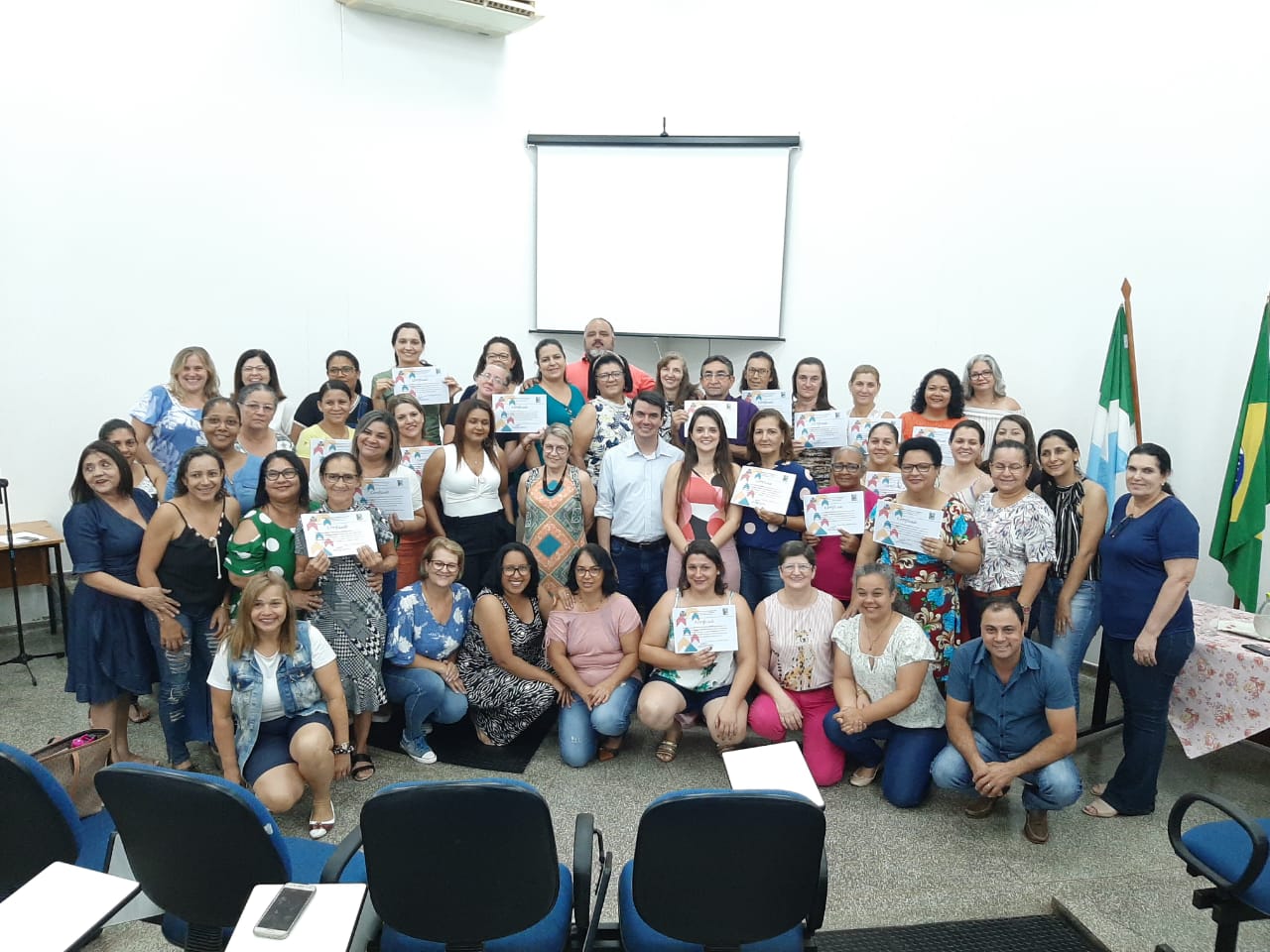 Professores da Reme de Naviraí concluem capacitação de pedagogia sistêmica
