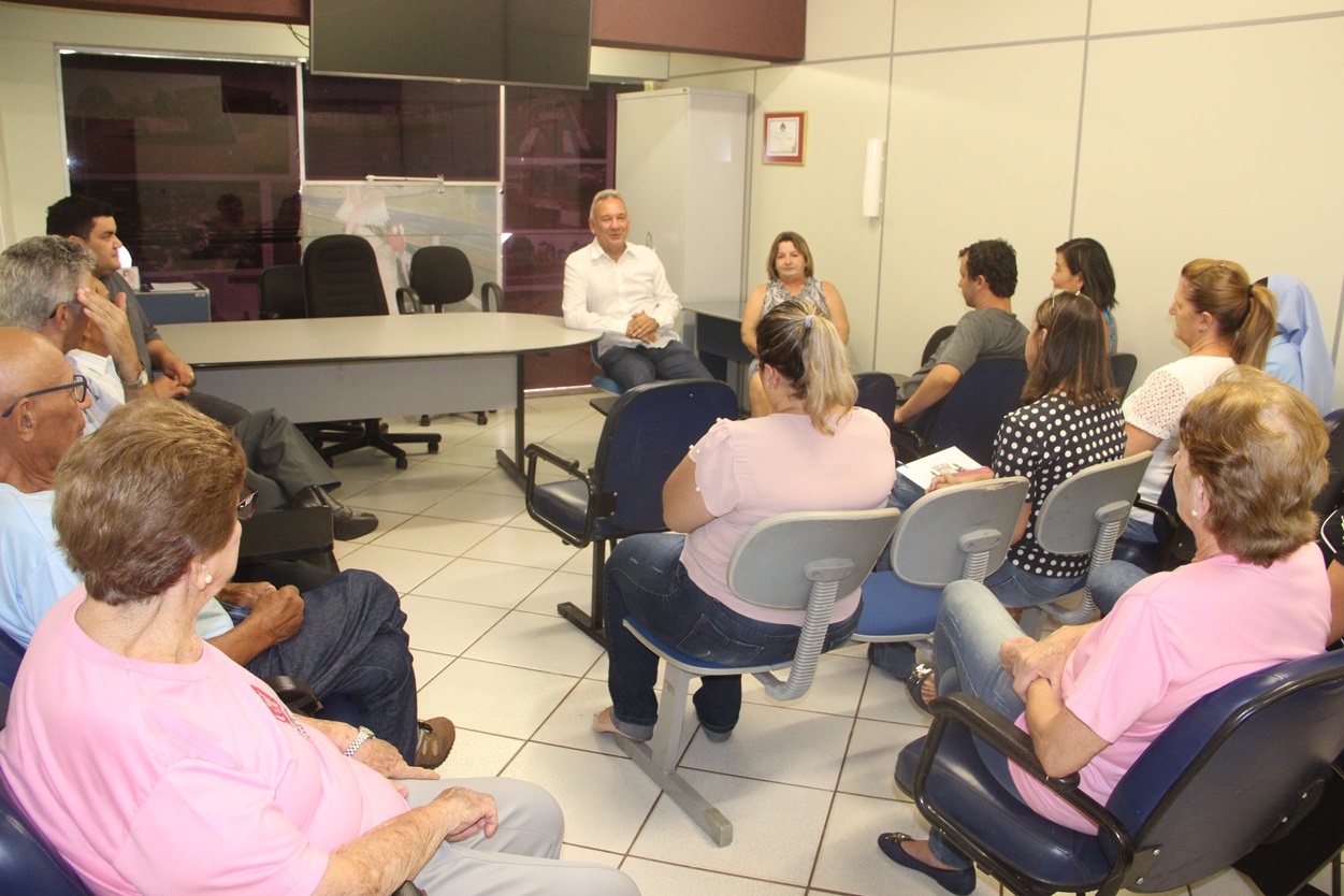 Prefeitura e Parque Playlandia fazem doação a cinco entidades de Naviraí