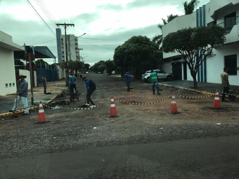 Prefeitura de Naviraí prepara ruas para receber recapeamento asfáltico