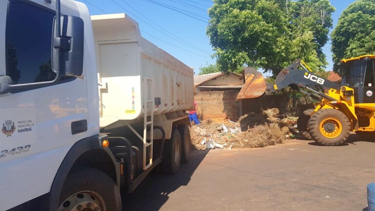 Prefeitura de Naviraí continua realizando o Mutirão de Limpeza