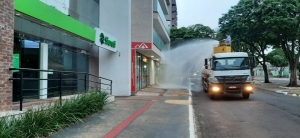 Imagem: Prefeitura de Naviraí faz higienização contra o COVID-19, 2020 - Assessoria de Imprensa