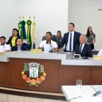 Imagem: Prefeito Izauri participa da sessão de posse dos vereadores mirins, 2020 - Assessoria de Imprensa