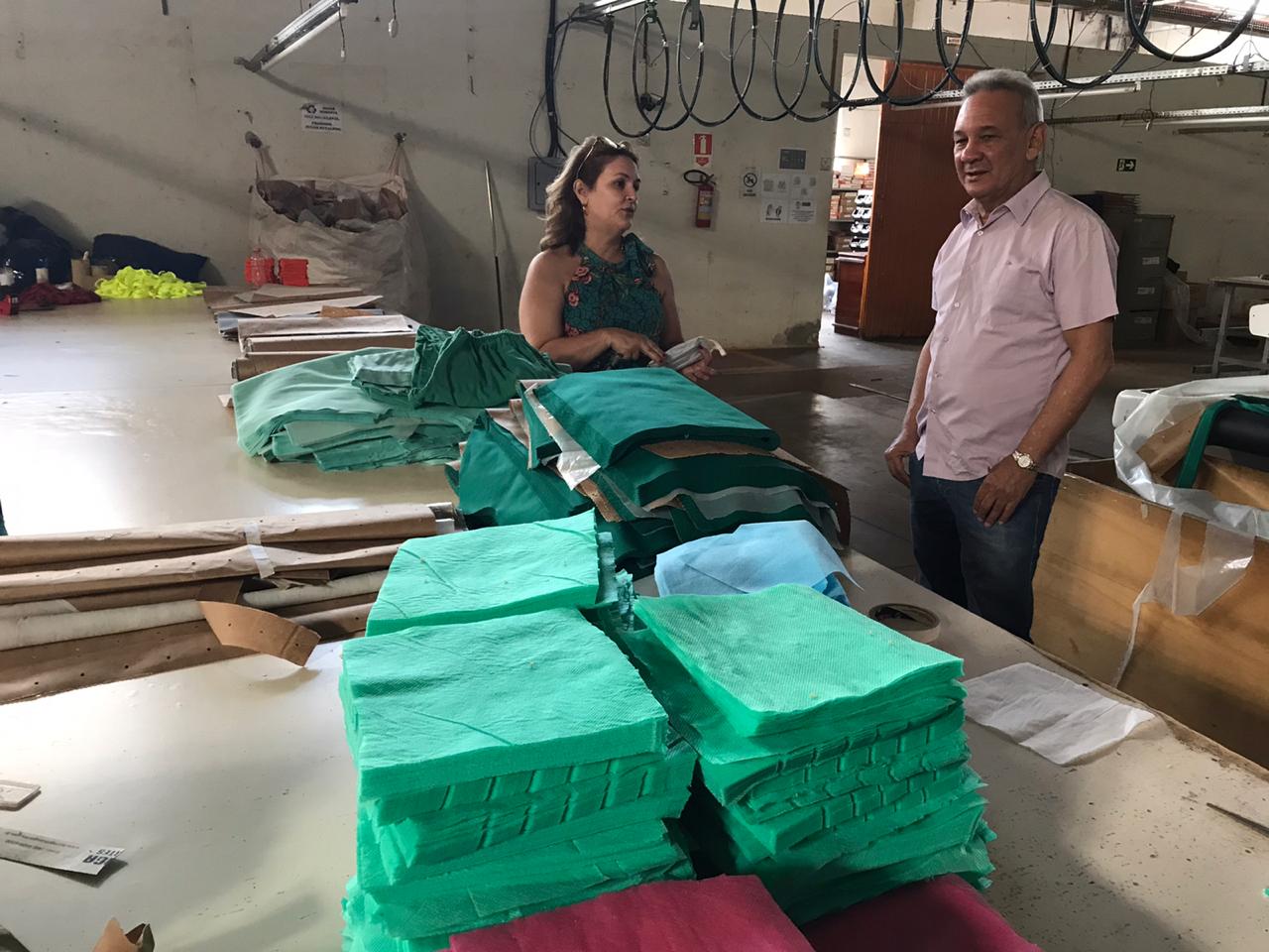 Eduforme irá confeccionar máscaras, jalecos e calças para o hospital de Naviraí