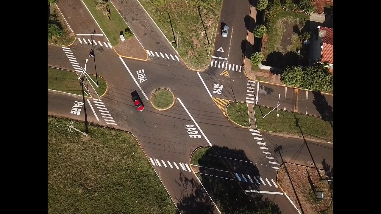 Sinalização viária é revitalizada pela prefeitura de Naviraí