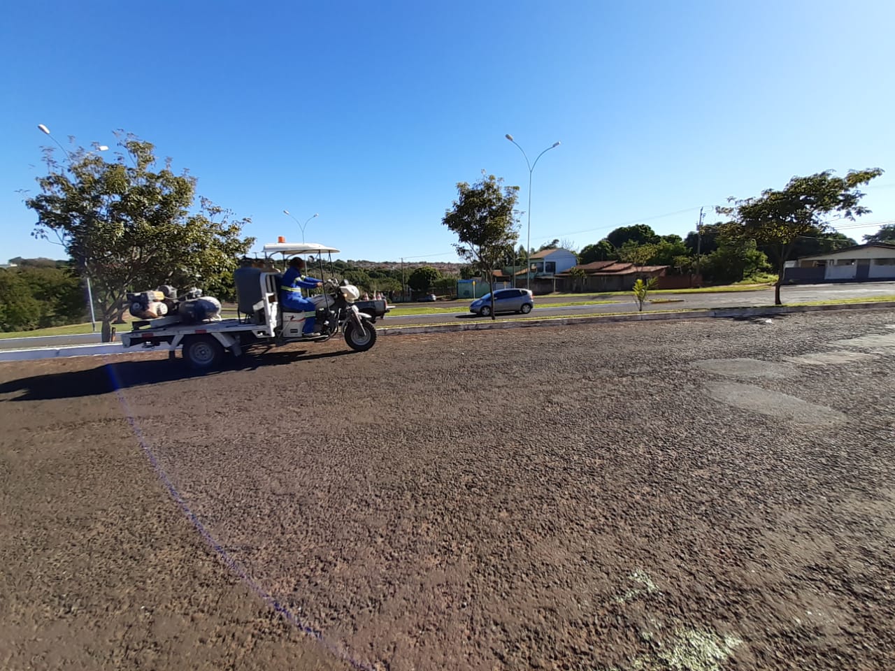 Prefeitura realiza mutirão de limpeza e pintura nas ruas e avenidas da cidade