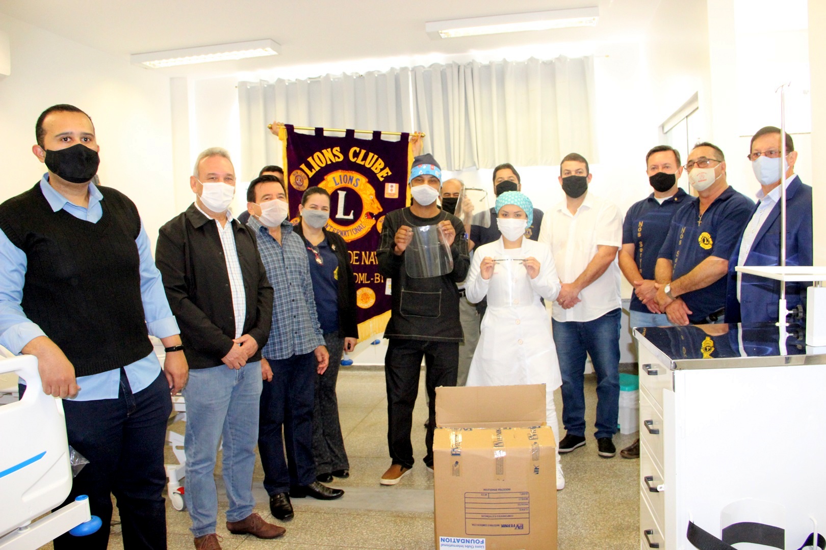 Lions Clube de Naviraí faz a doação de cinco camas automatizadas para o Hospital Municipal