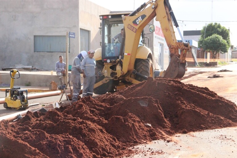 Sanesul retoma as obras de esgotamento sanitário em Naviraí