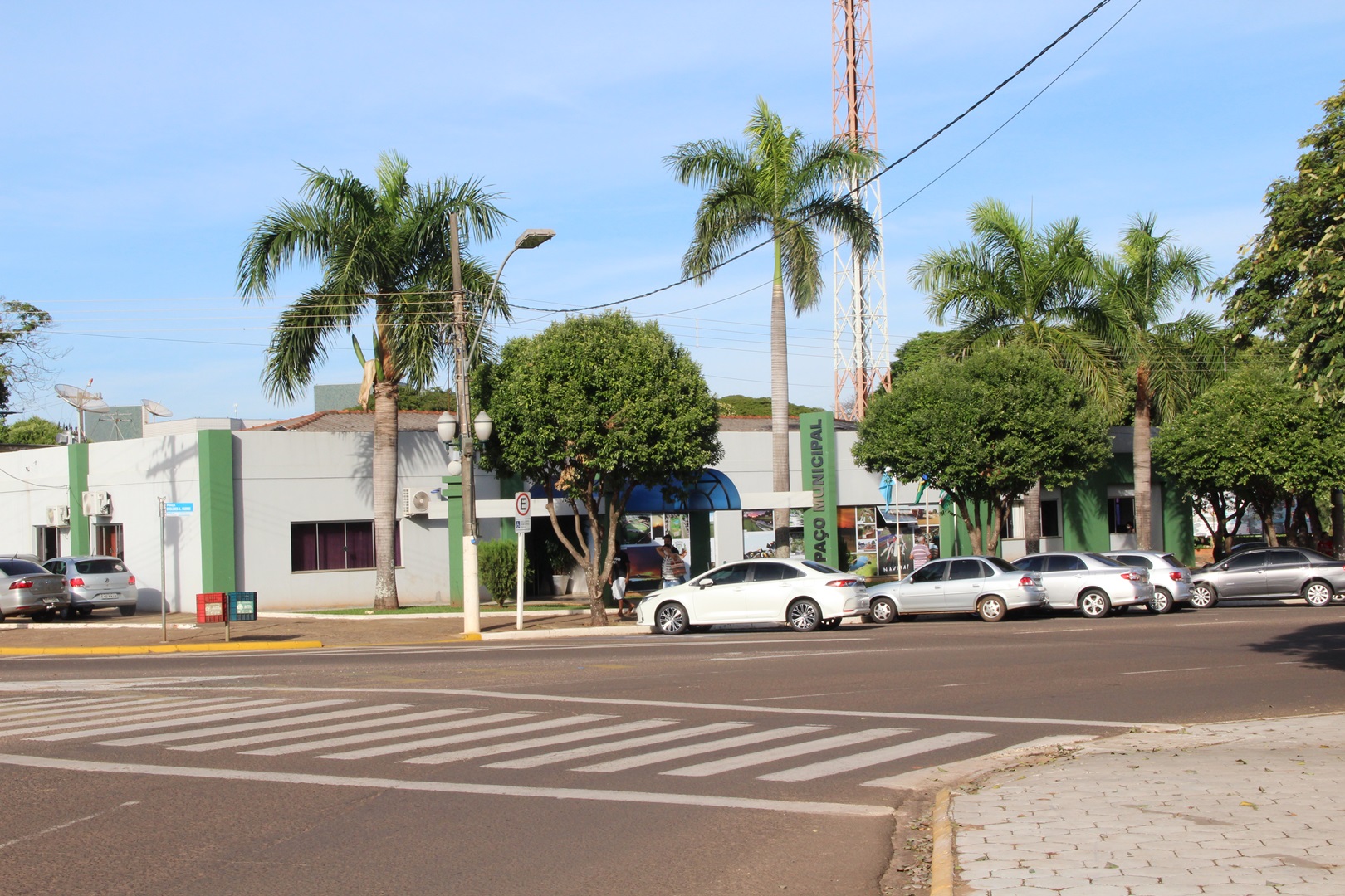 NAVIRAÍ – Prefeitura antecipa pagamento do TICKET ALIMENTAÇÃO em comemoração ao DIA DOS PAIS