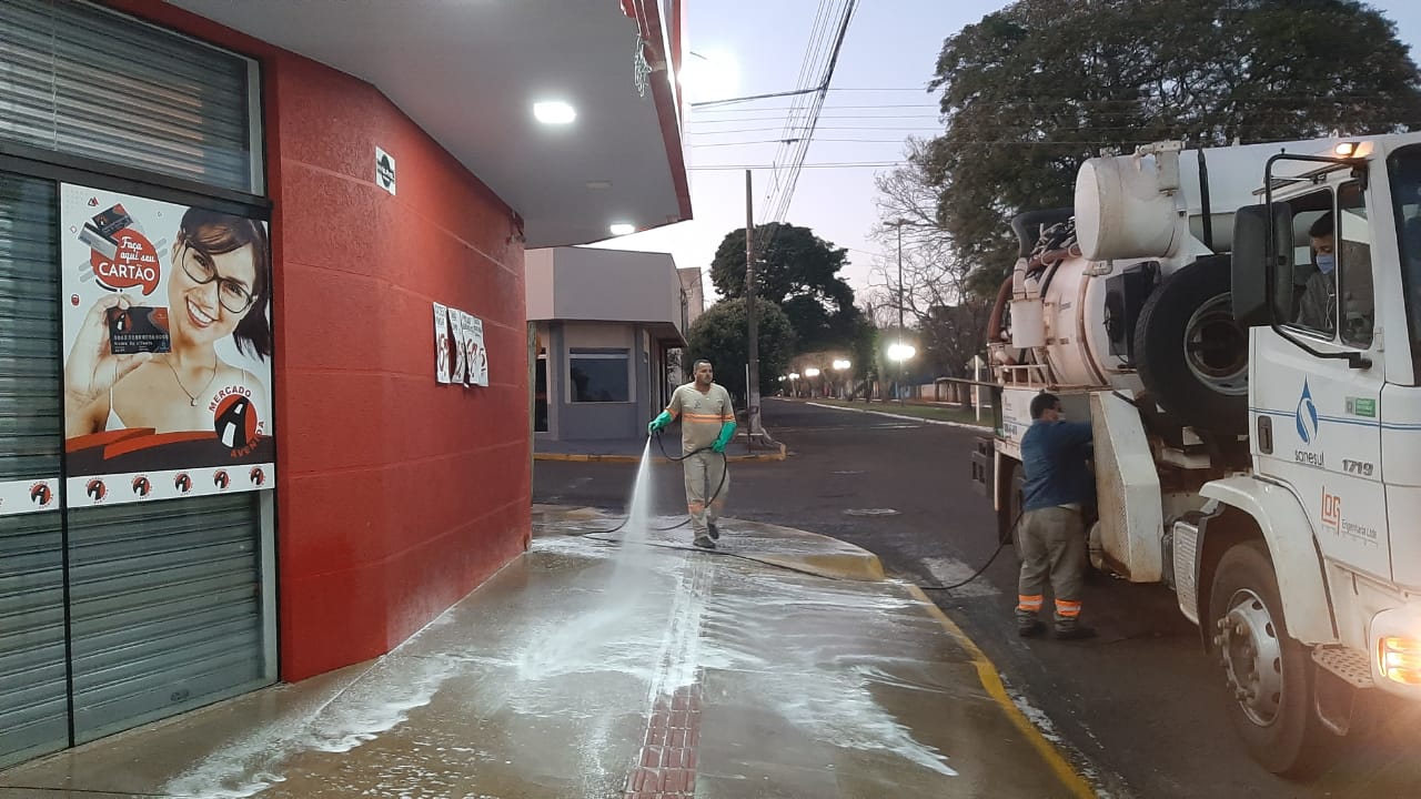 Prefeitura Naviraí realizou a 14ª etapa de higienização contra o Covid