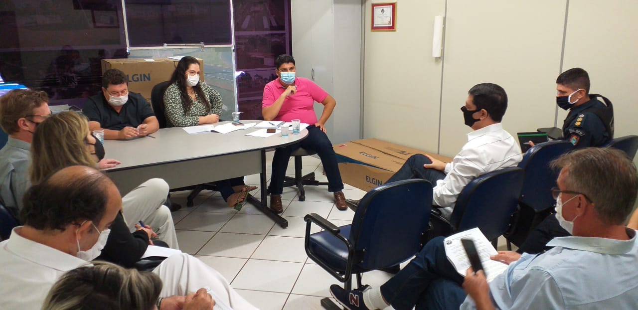 Governo de Naviraí define hoje novas medidas de enfrentamento à Covid-19