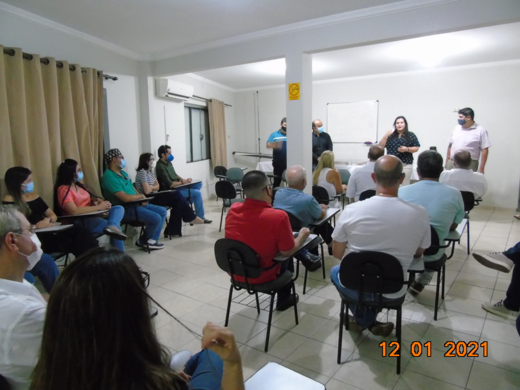 Imagem: Prefeita Rhaiza Matos abre diálogo com a classe médica, 2021 - Assessoria de Imprensa