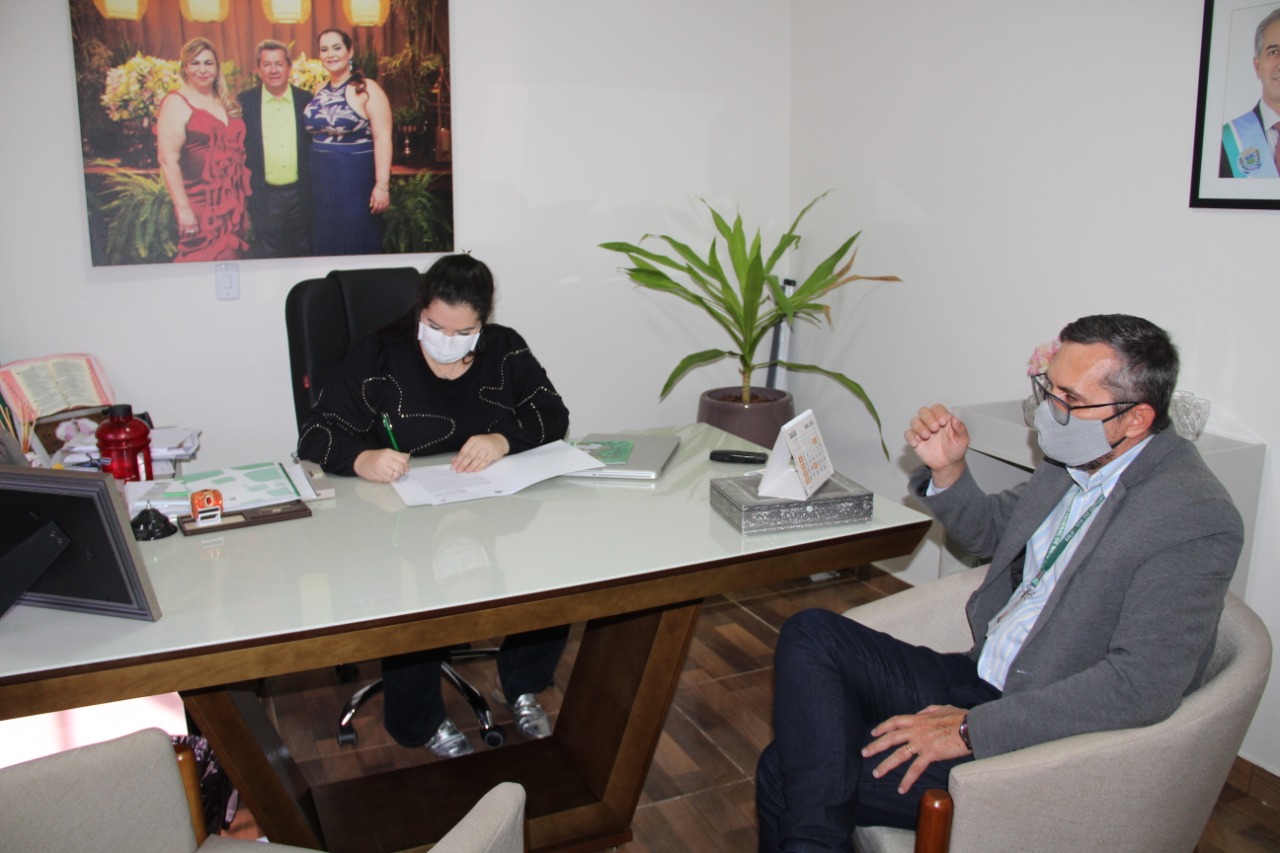 Governo de Naviraí assina convênio de estágio com o IFMS de Naviraí