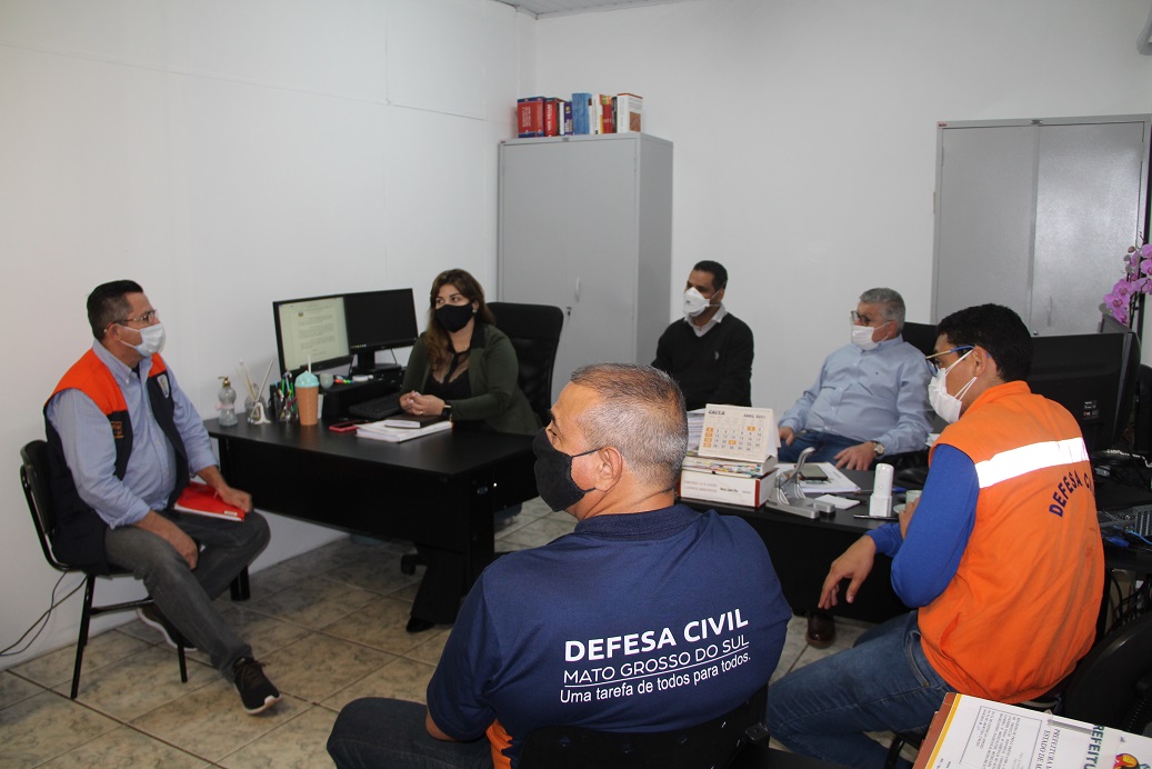 Agentes da Defesa Civil do Estado fazem levantamentos em Naviraí