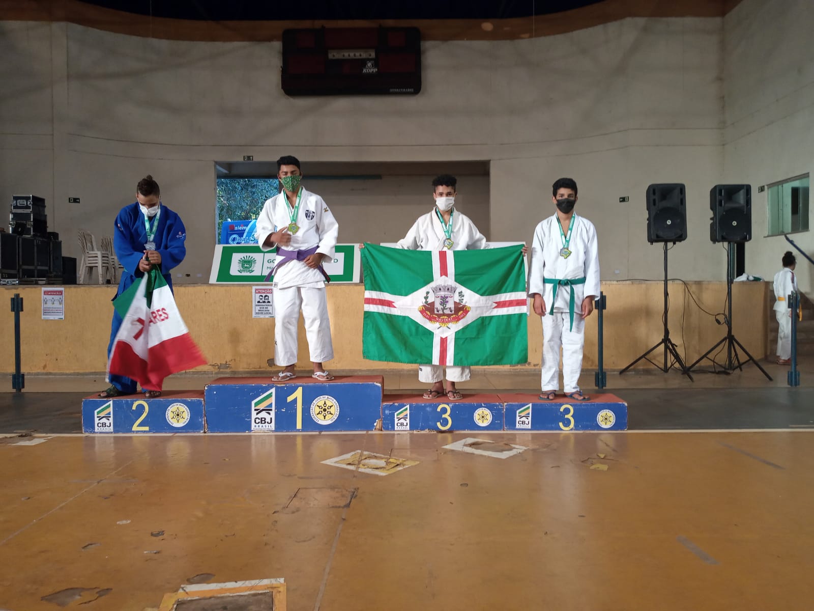 Imagem: Judô de Naviraí conquista medalhas nos Jogos Escolares da Juventude, 2021 - Assessoria de Imprensa