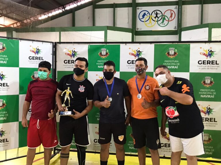 torneio-penaltis-de-futebol-de-salao-premia-os-campeoes-em-navirai-6.jpg