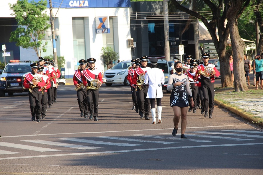 Imagem: Banda Municipal Tom Jobim foi o destaque do "7 de Setembro" em Naviraí, 2021 - Assessoria de Imprensa