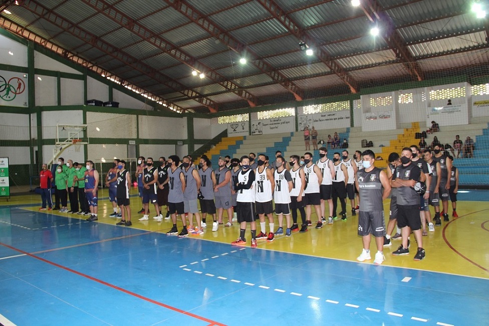 Imagem: NBCesta é o campeão do Torneio de Basquete Masculino 2021 de Naviraí, 2021 - Assessoria de Imprensa