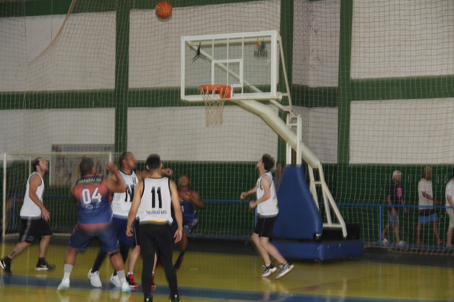 Imagem: NBCesta é o campeão do Torneio de Basquete Masculino 2021 de Naviraí, 2021 - Assessoria de Imprensa