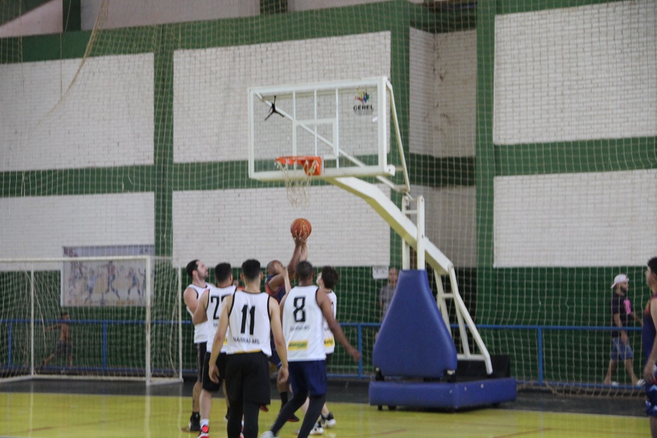 Imagem: NBCesta é o campeão do Torneio de Basquete Masculino 2021 de Naviraí, 2021 - Assessoria de Imprensa