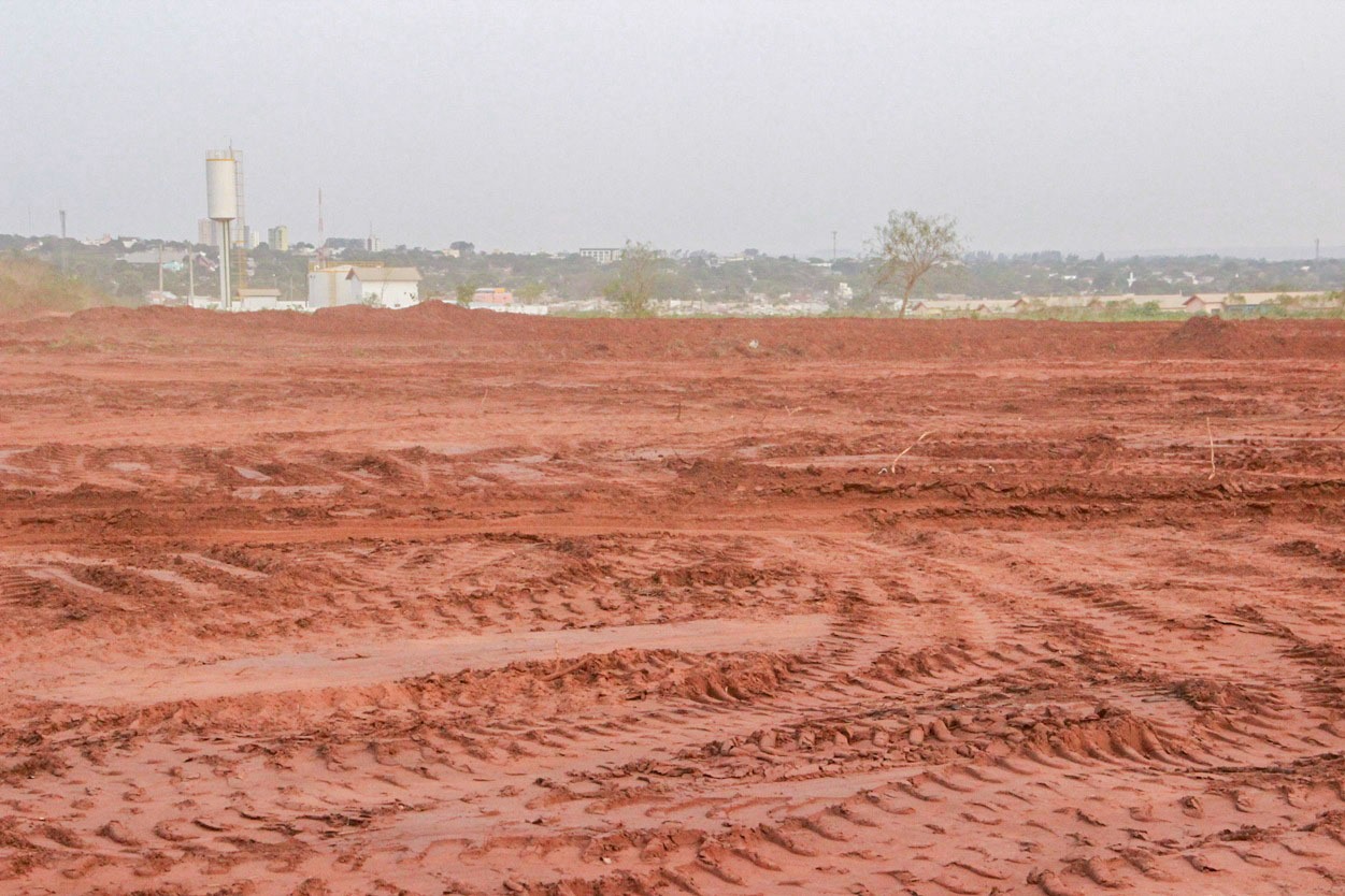 Governo de Naviraí autoriza licitação visando execução de obras do futuro cemitério