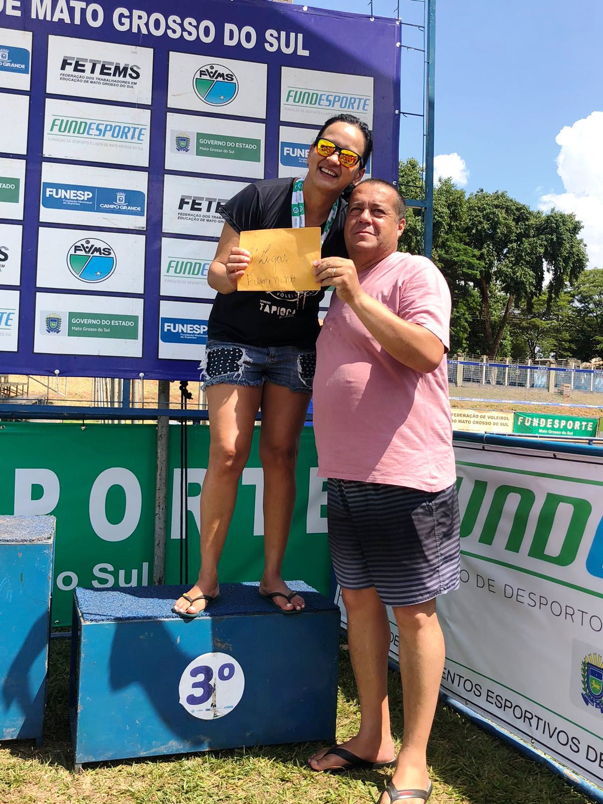 Imagem: Kadu e Antony, Dayane e Magda duplas campeãs do GP Naviraí de Vôlei de Praia, 2021 - Assessoria de Imprensa