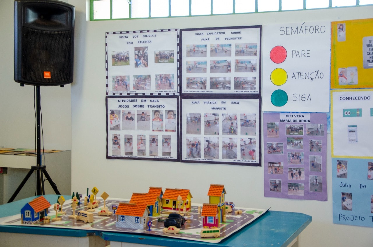 Imagem: Escolas de Naviraí encerram o Projeto Educar PRF de educação para o trânsito, 2021 - Assessoria de Imprensa