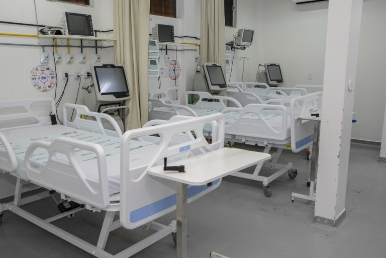 Governo de Naviraí e SES ativam 10 leitos de UTI no Hospital Municipal