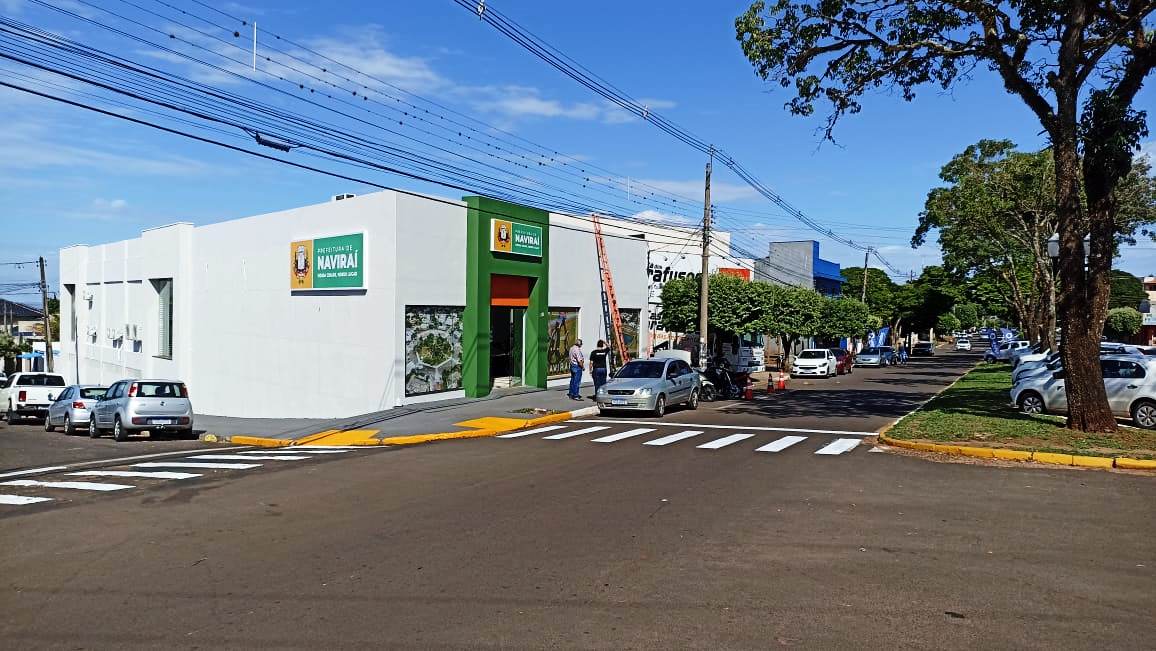 Gerências municipais aceleram mudança ao novo prédio da Prefeitura de Naviraí