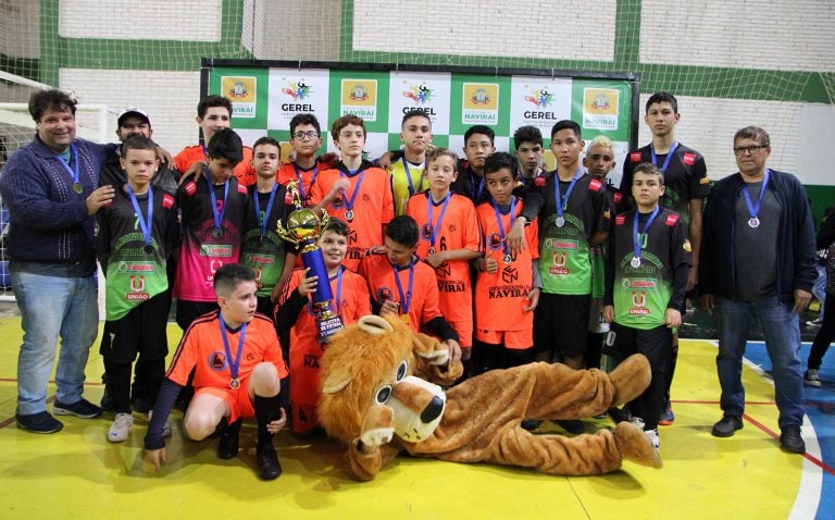Jogos Escolares de Naviraí define campeão do futsal na categoria 12 a 14 anos