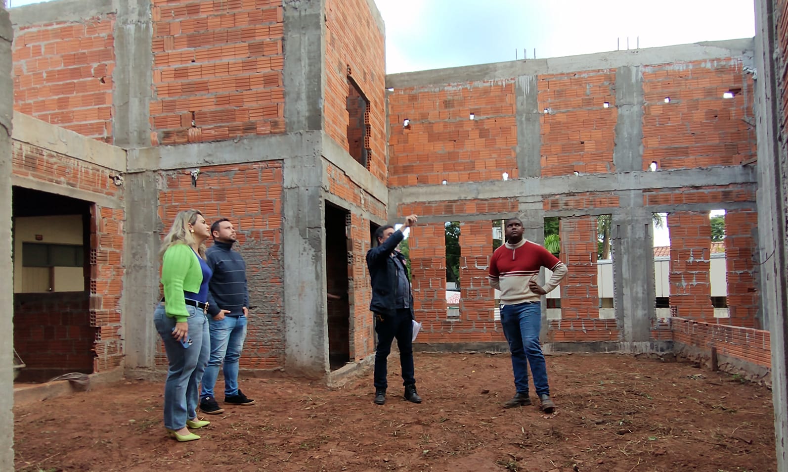 Obra de ampliação do Centro de Especialidades Odontológicas de Naviraí é retomada